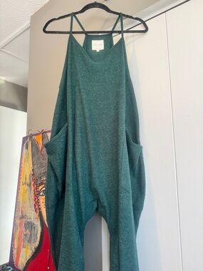 ✨ NWT Ribbed Barrel Leg Jumpsuit XL | Forest Green Oversized Romper